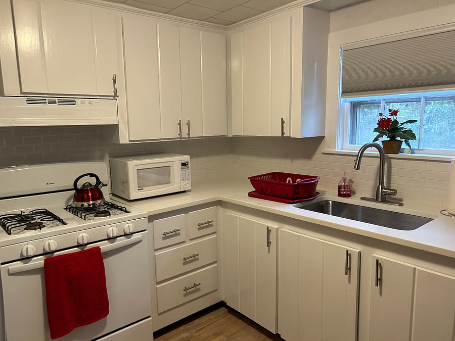 Furnished Finder property 885558_1 photo 8