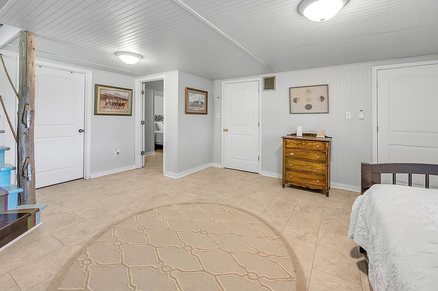 Furnished Finder property 885562_1 photo 8