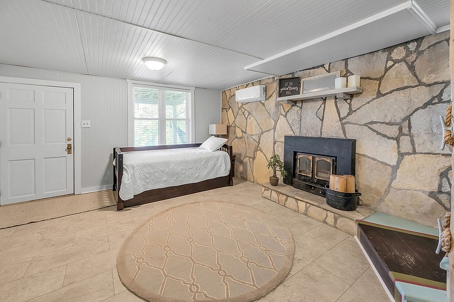 Furnished Finder property 885562_1 photo 13