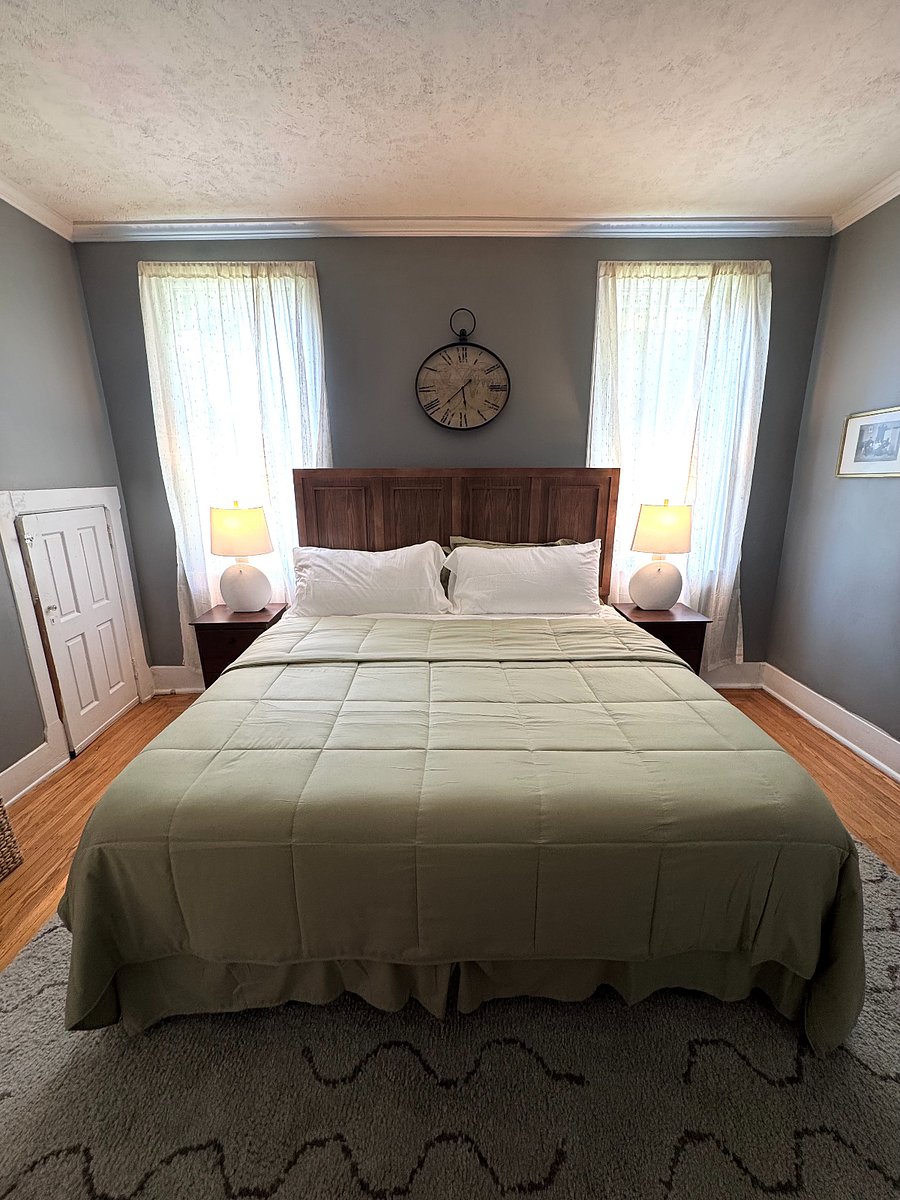 Furnished Finder property 885563_1 photo 11