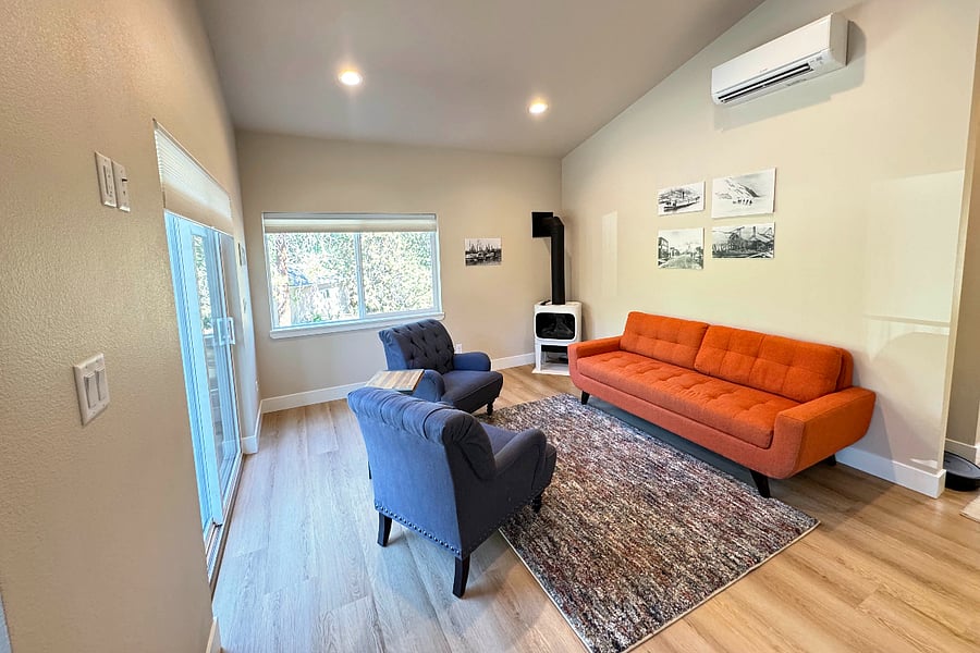 Furnished Finder property 885564_1 photo 3