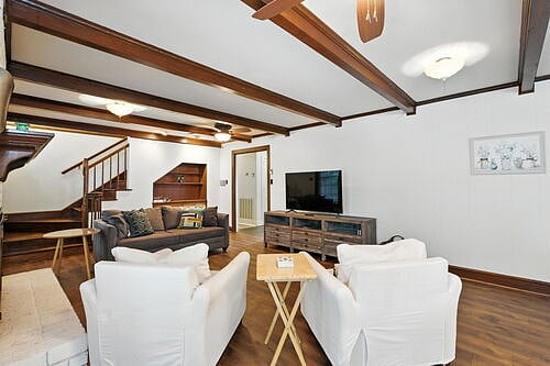 Furnished Finder property 885572_1 photo 4