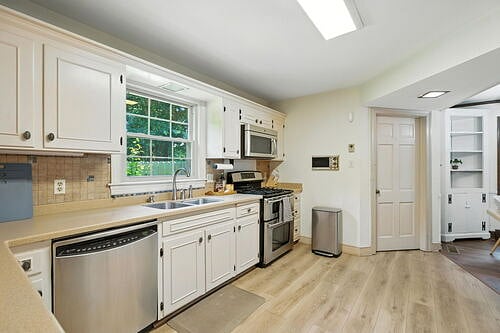 Furnished Finder property 885572_1 photo 7