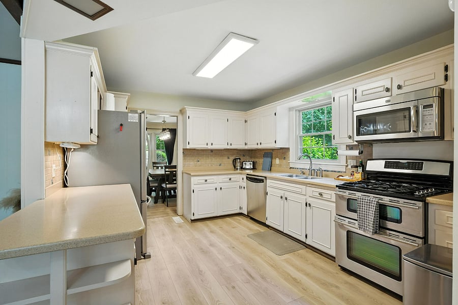 Furnished Finder property 885572_1 photo 10