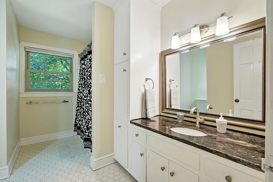 Furnished Finder property 885572_1 photo 28