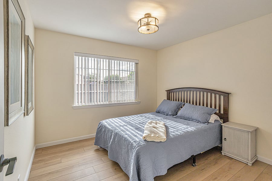 Furnished Finder property 885614_1 photo 23