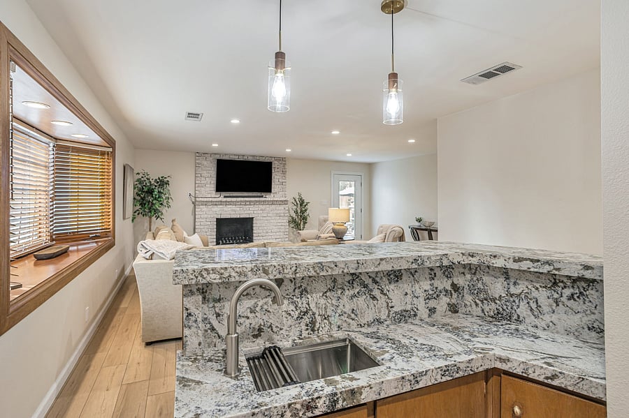 Furnished Finder property 885614_1 photo 8