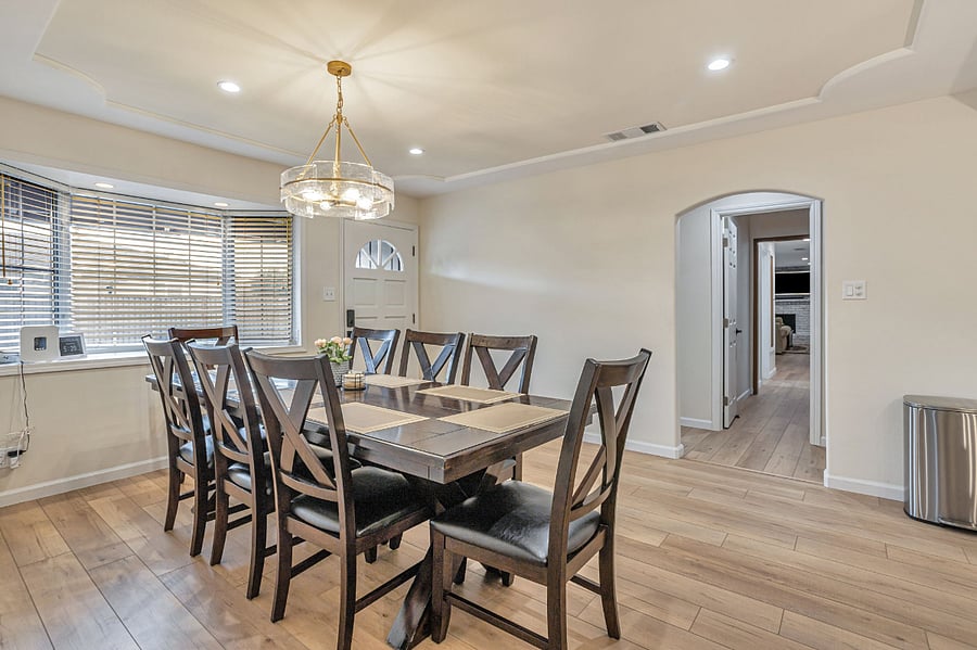 Furnished Finder property 885614_1 photo 14