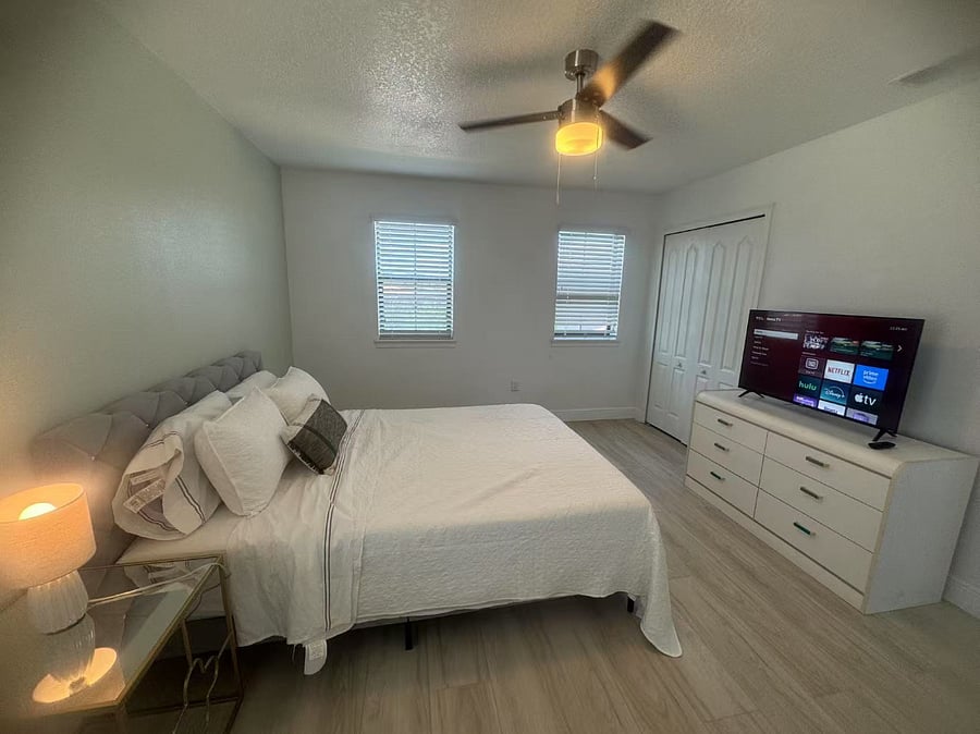 Furnished Finder property 885619_1 photo 11