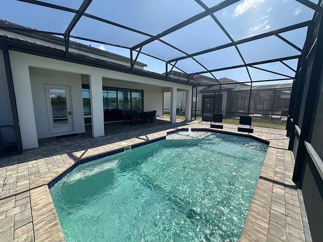 Furnished Finder property 885619_1 photo 22