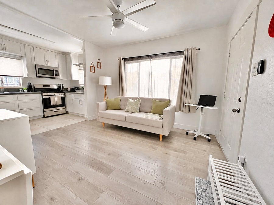 Furnished Finder property 885620_1 photo 3