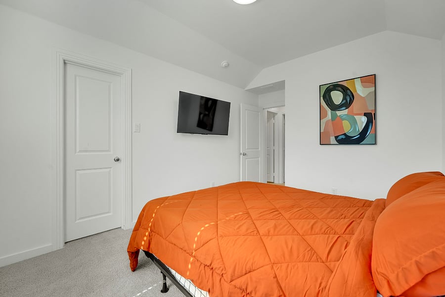 Furnished Finder property 885641_1 photo 9