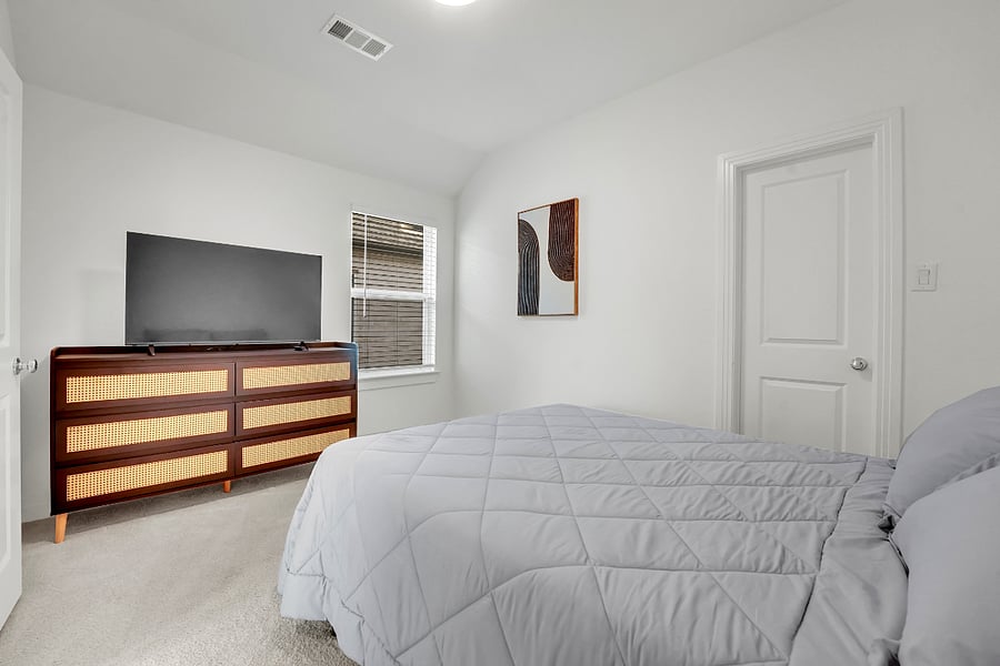 Furnished Finder property 885641_1 photo 10
