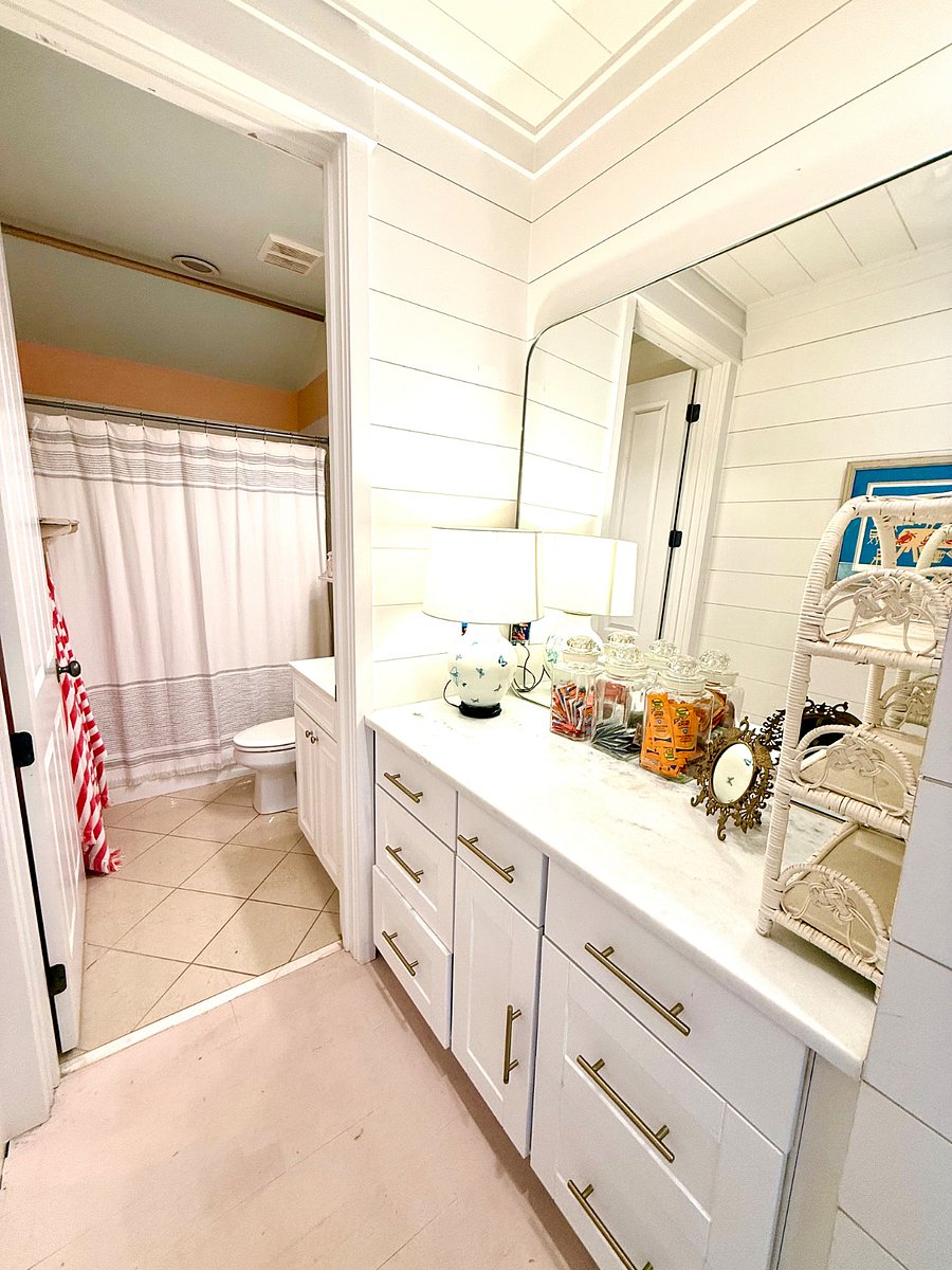 Furnished Finder property 885650_1 photo 18
