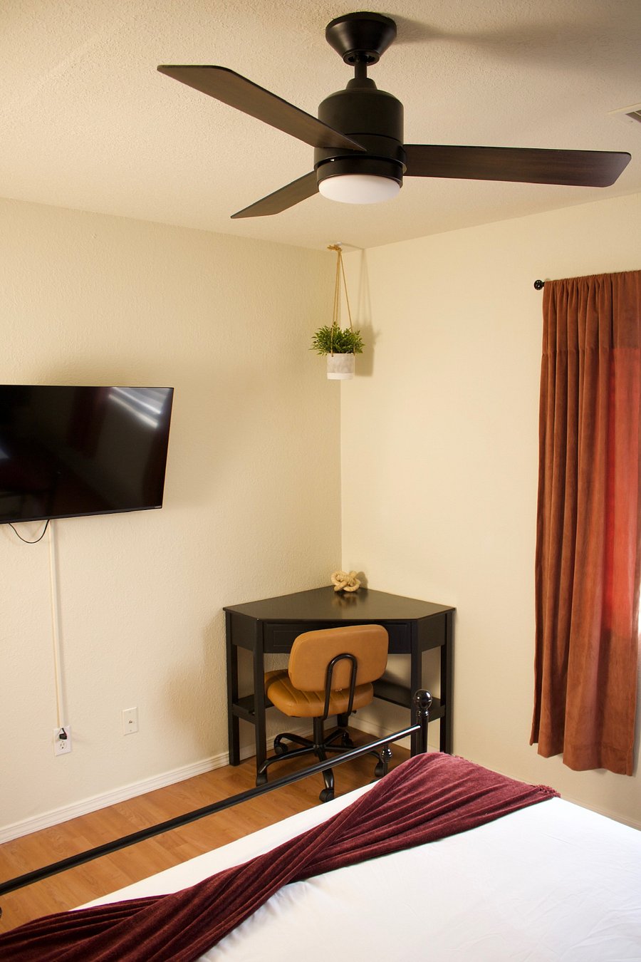 Furnished Finder property 885675_1 photo 25