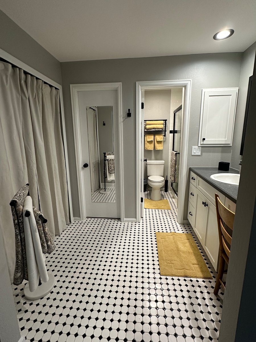 Lots of closet space