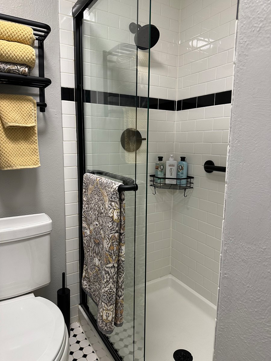 Furnished Finder property 885681_1 photo 24