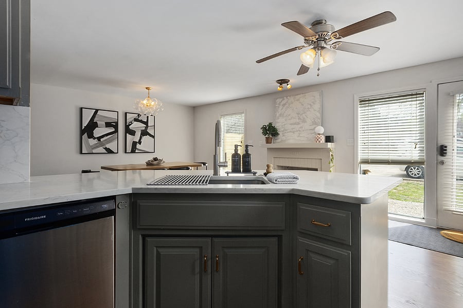Furnished Finder property 885687_1 photo 5