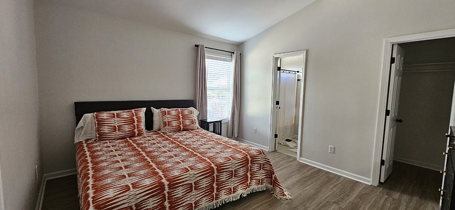 Furnished Finder property 885697_1 photo 10
