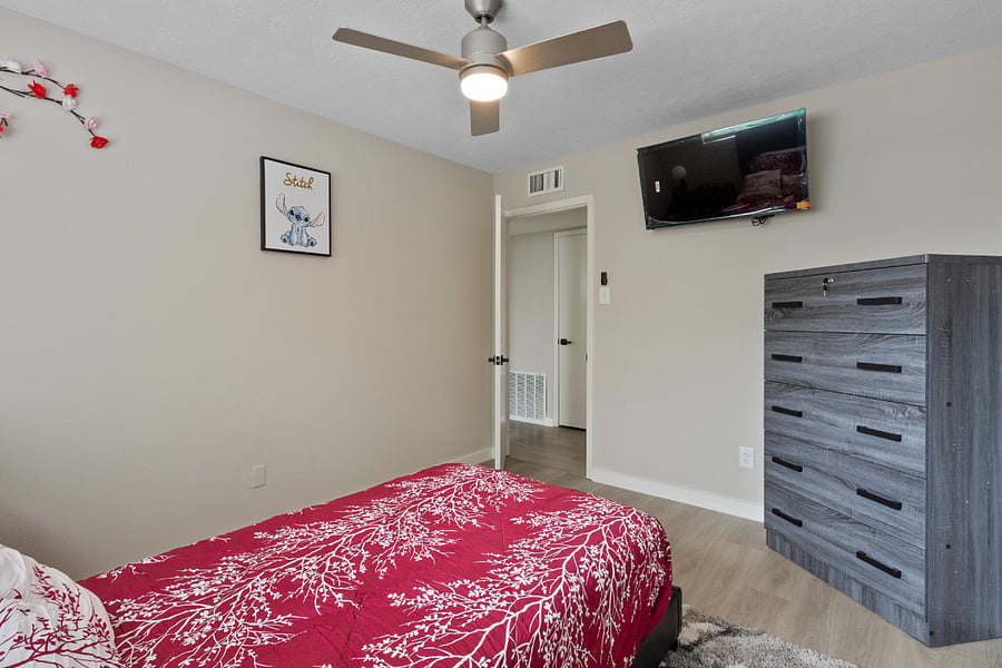 Furnished Finder property 885704_1 photo 18