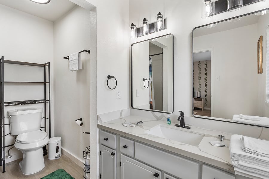 Furnished Finder property 885704_1 photo 24