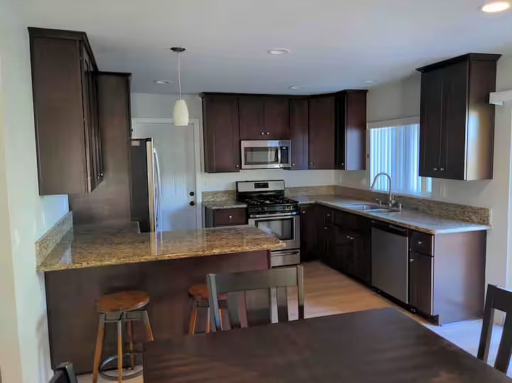 Furnished Finder property 885711_1 photo 5