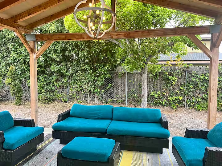 Furnished Finder property 885711_1 photo 23