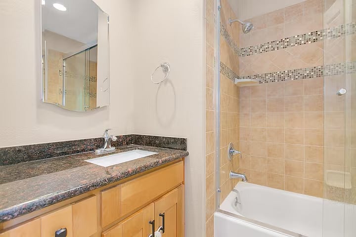 Furnished Finder property 885711_1 photo 10