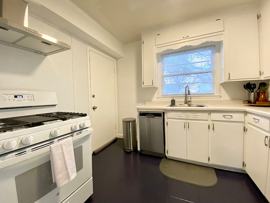 Furnished Finder property 885718_1 photo 12