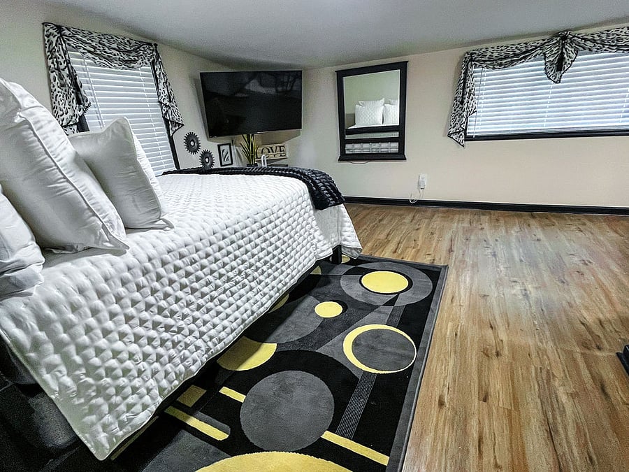 Furnished Finder property 885721_1 photo 5