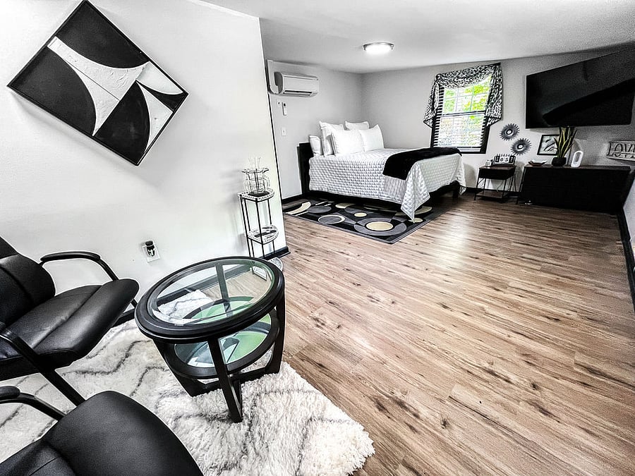 Furnished Finder property 885721_1 photo 7