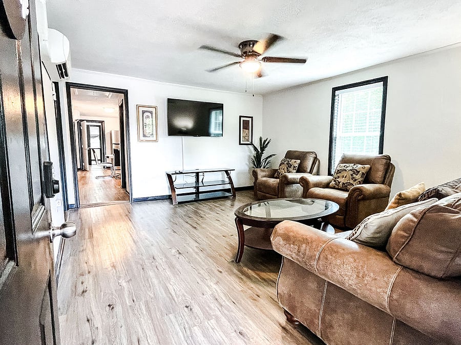 Furnished Finder property 885721_1 photo 19