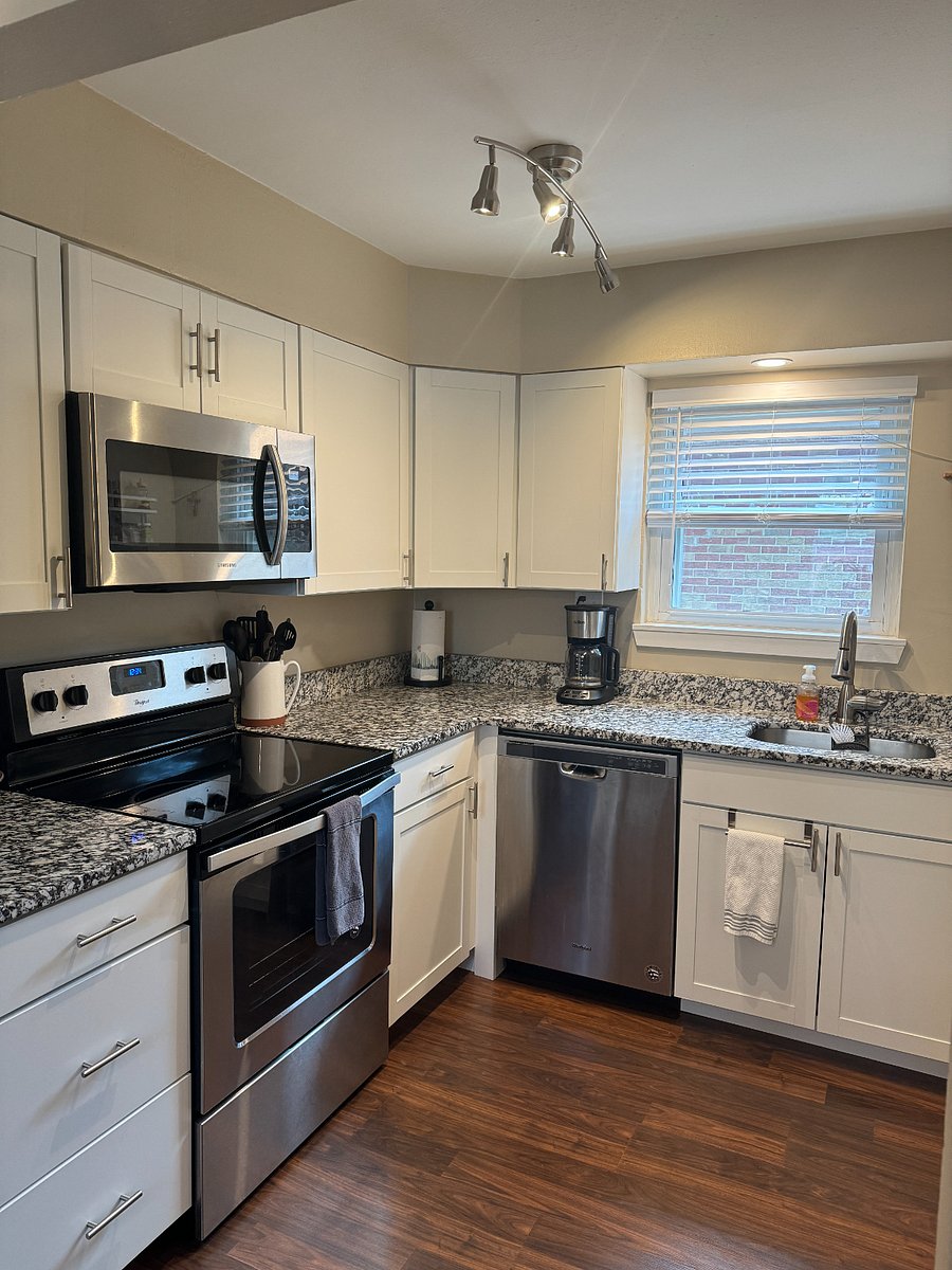 Furnished Finder property 885730_1 photo 7