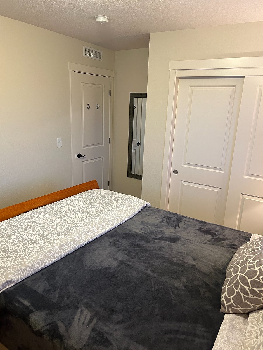 Room Option #2-Serene Dream