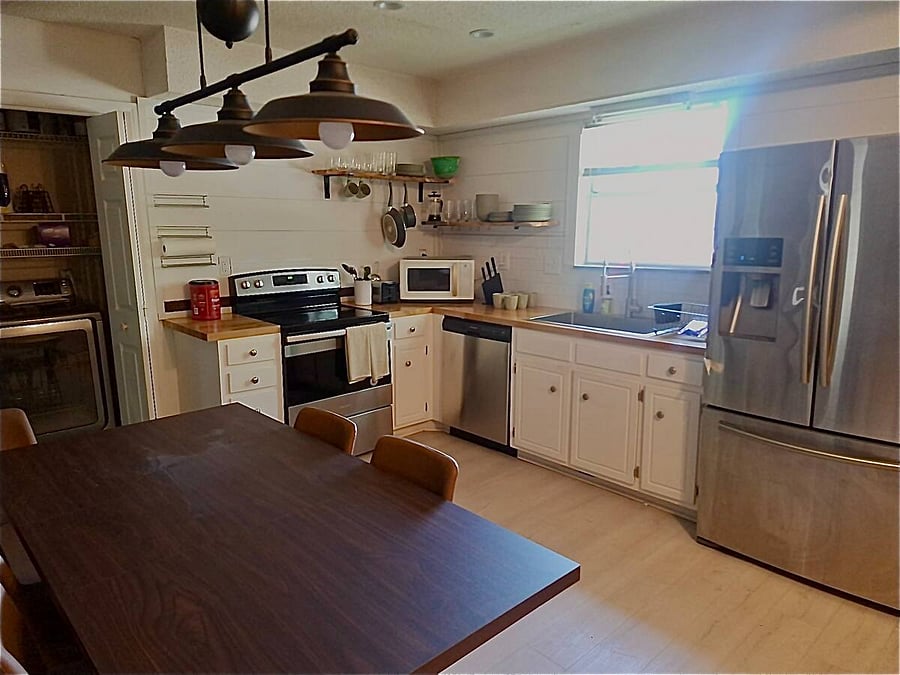 Furnished Finder property 885734_1 photo 8