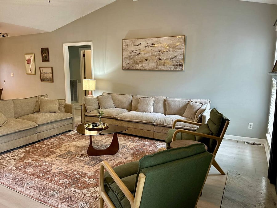 Furnished Finder property 885734_1 photo 3