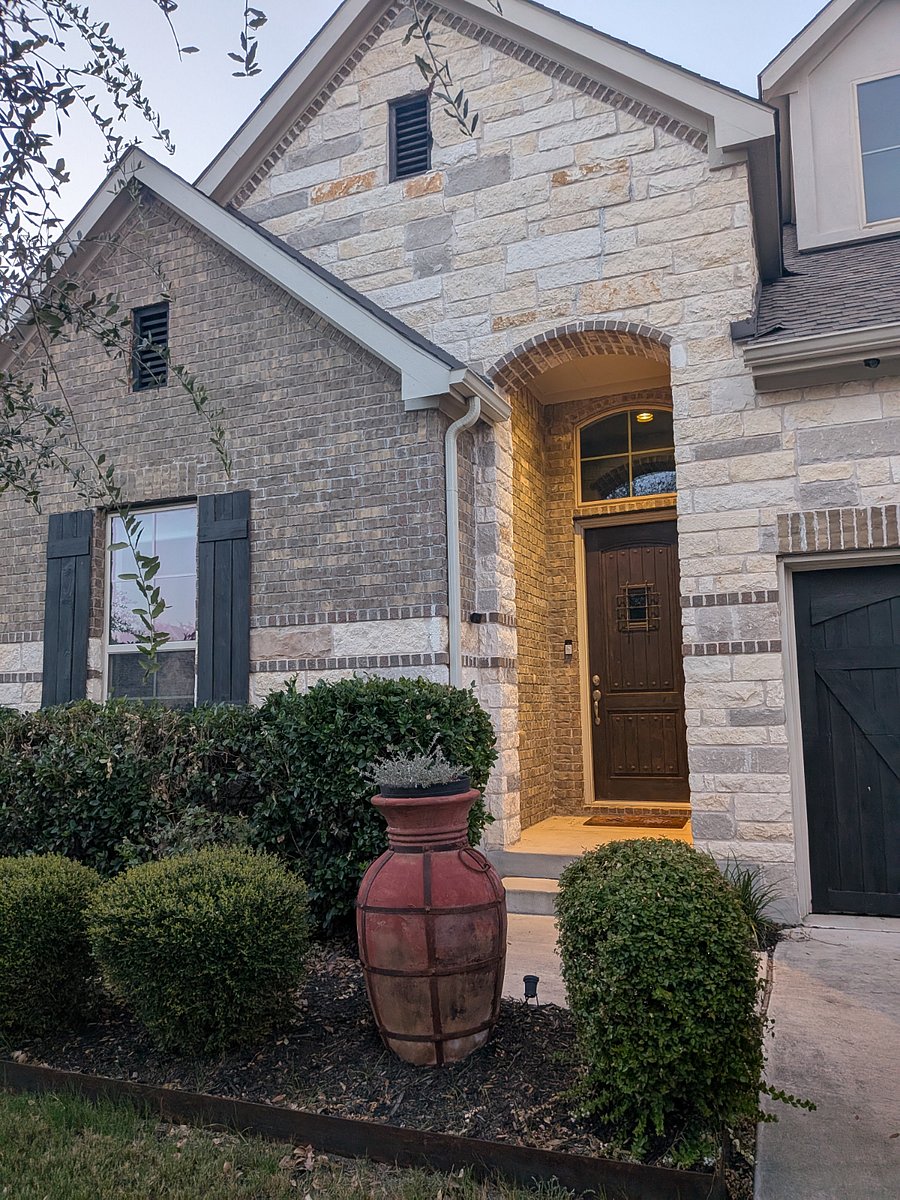 Furnished Finder property 885752_1 photo 10