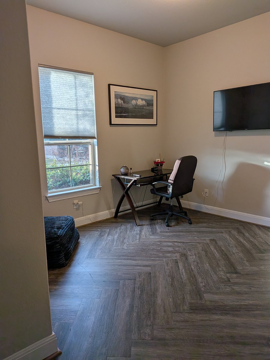 Furnished Finder property 885752_2 photo 3