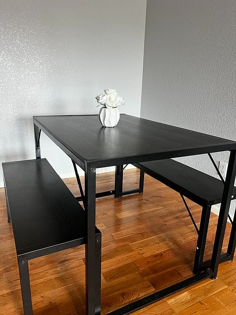 Dinning table