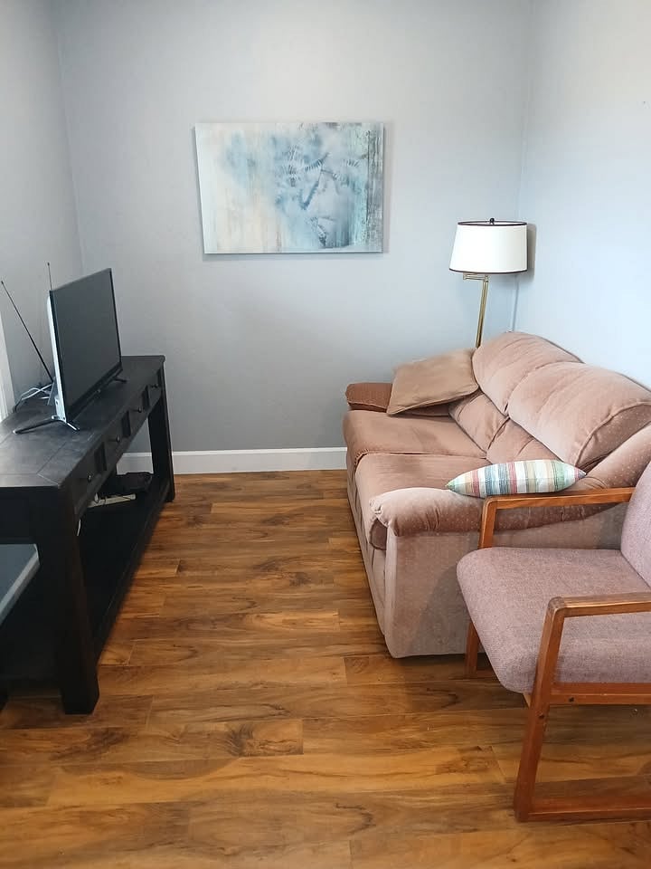 Furnished Finder property 885764_1 photo 5
