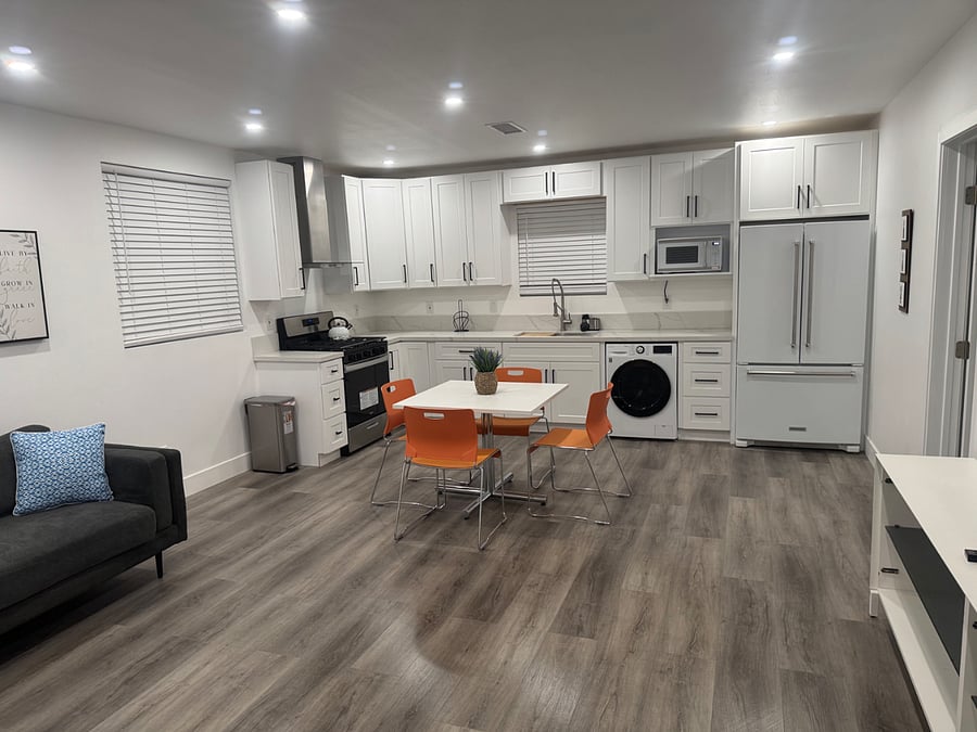 Furnished Finder property 885785_1 photo 4
