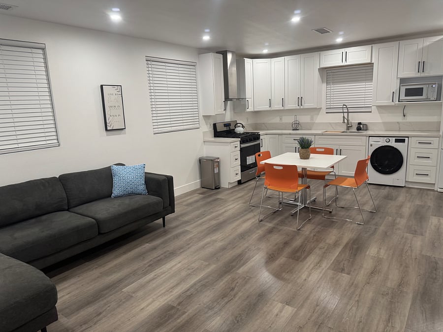 Furnished Finder property 885785_1 photo 7