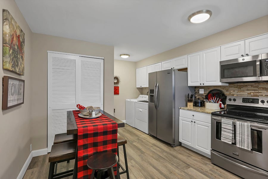 Furnished Finder property 885819_1 photo 14