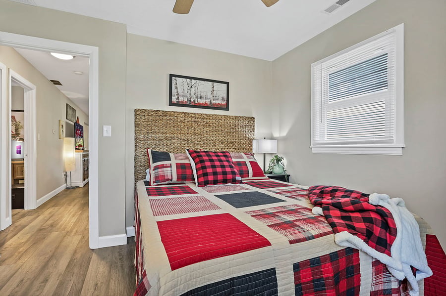 Furnished Finder property 885819_1 photo 30