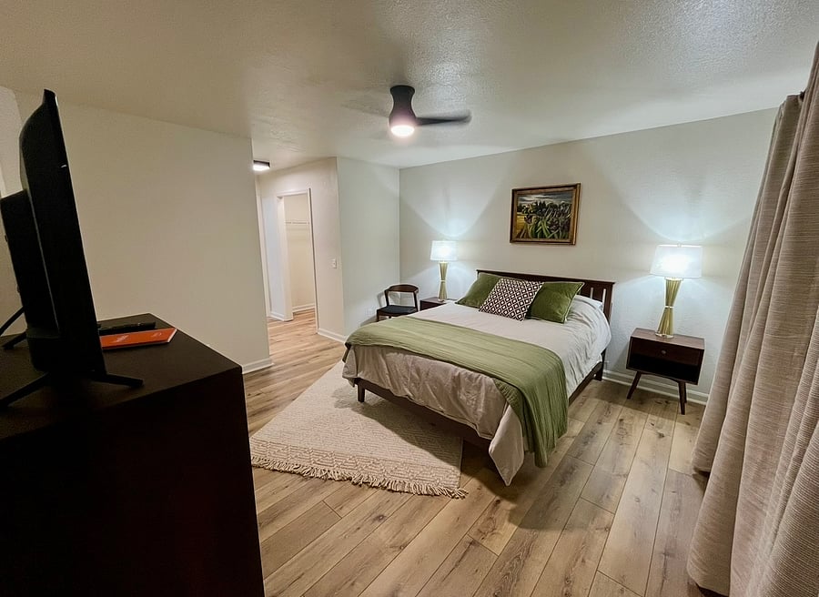Furnished Finder property 885833_1 photo 13