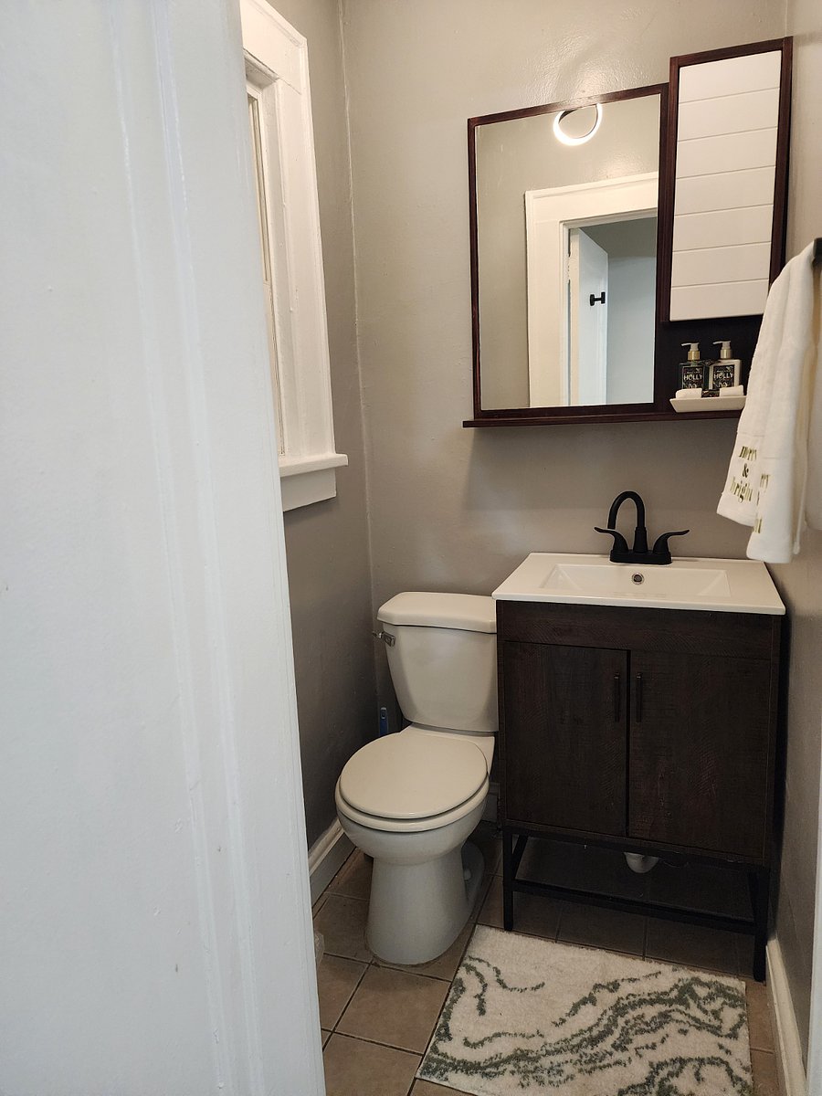 Furnished Finder property 885855_1 photo 15
