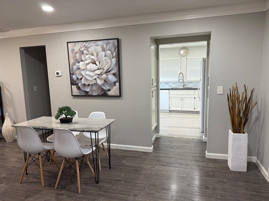 Furnished Finder property 885862_1 photo 5