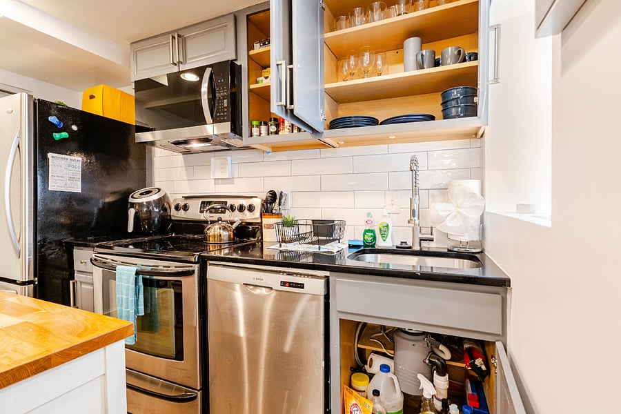 Furnished Finder property 885874_1 photo 9