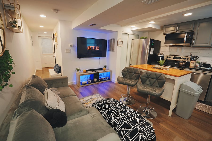 Furnished Finder property 885874_1 photo 24