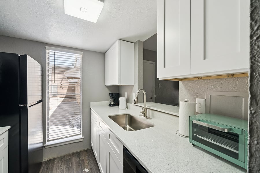 Furnished Finder property 885875_1 photo 6